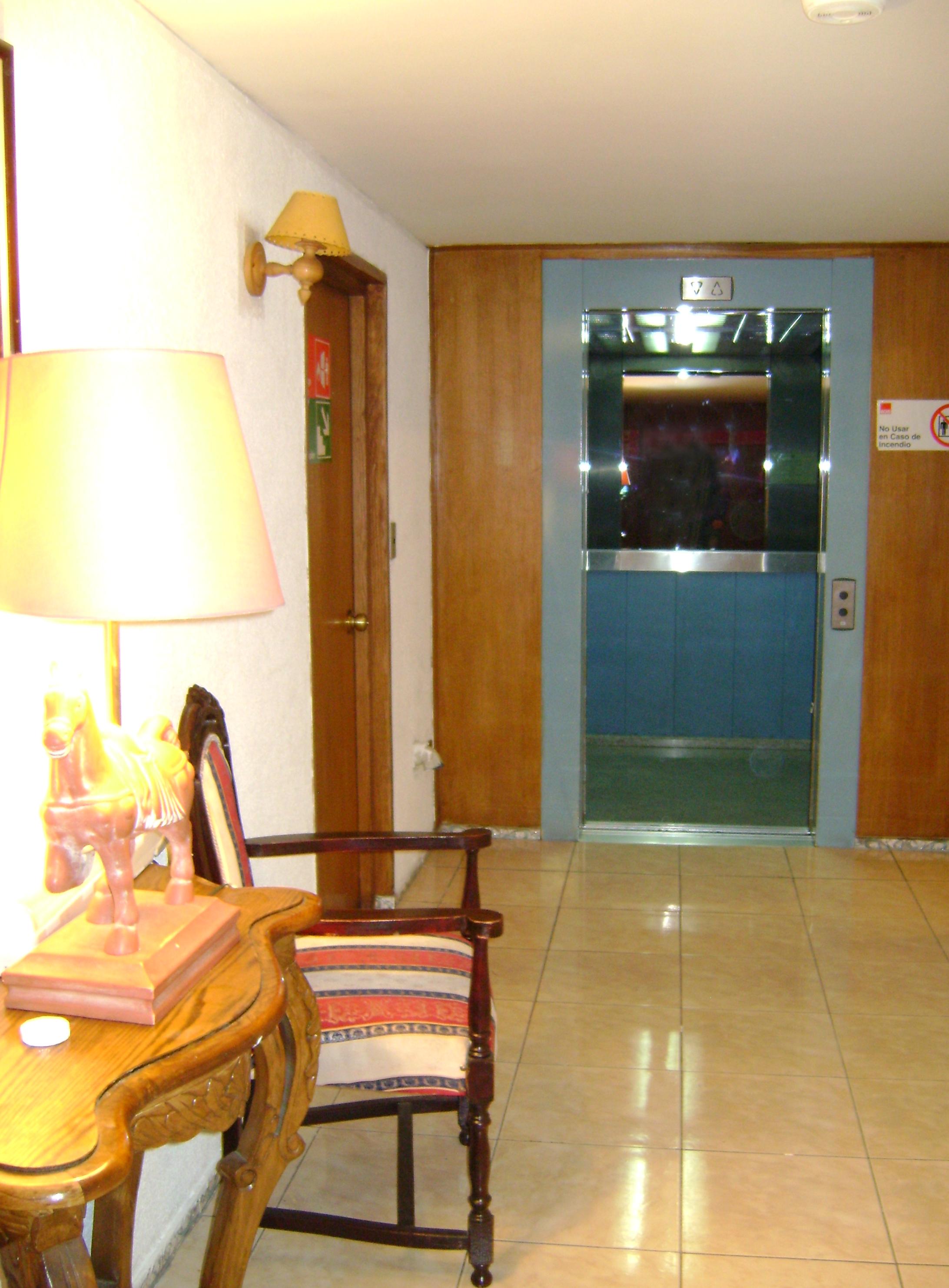 Windsor Suites Hotel Santiago Exterior photo